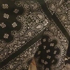 Black and white leggings (never worn)